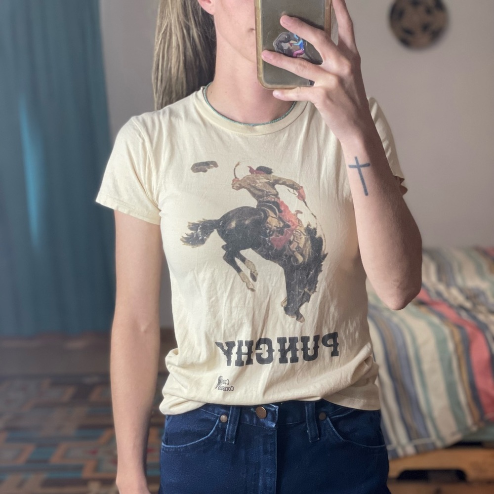 “Punchy” graphic tee